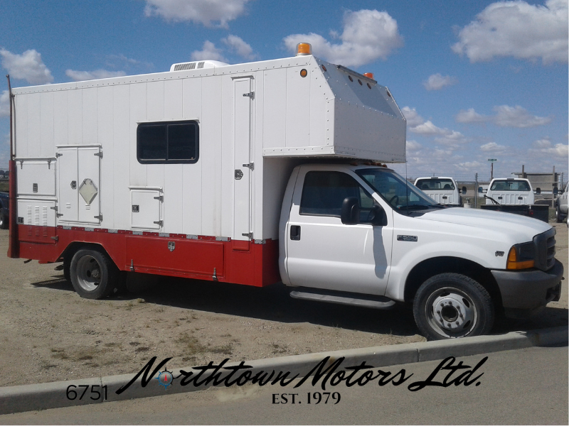 
								2001 Ford F550 Command Centre full									