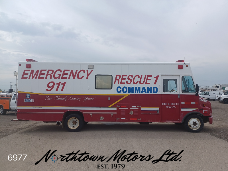 
								1999 Freightliner MT55 Rescue Van full									