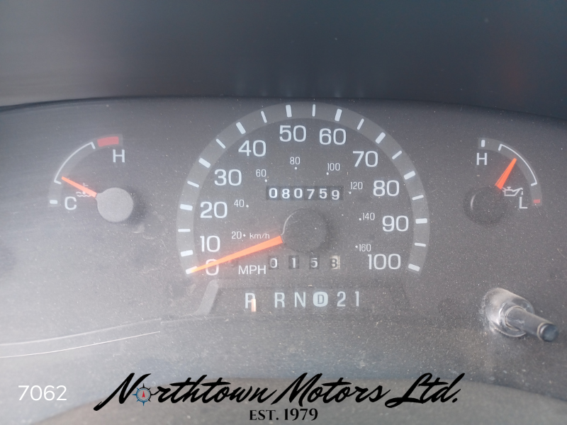 
								2000 Ford E350 Bucket Van full									