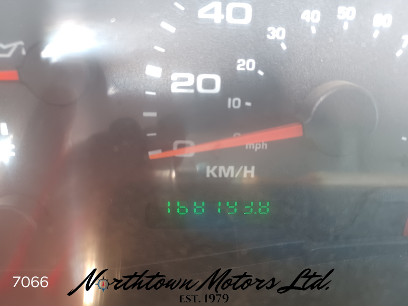 
								2002 Ford F550 Dump Box full									