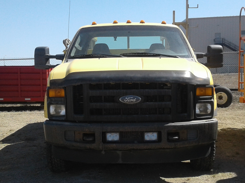 
								2008 Ford F350 Service Body full									