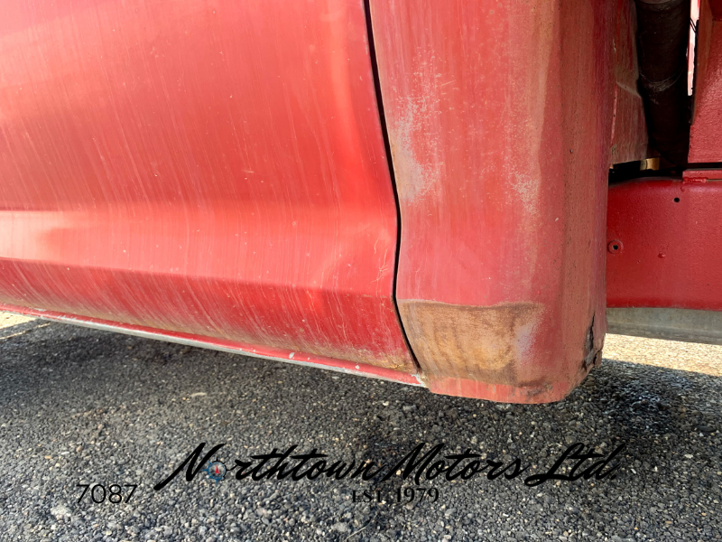 
								1975 Ford F350 Grain Box & Hoist full									