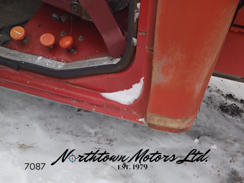 
								1975 Ford F350 Grain Box & Hoist full									