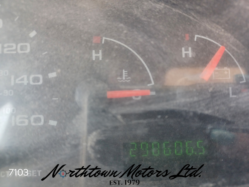 
								2006 Ford E450 Curb Van full									