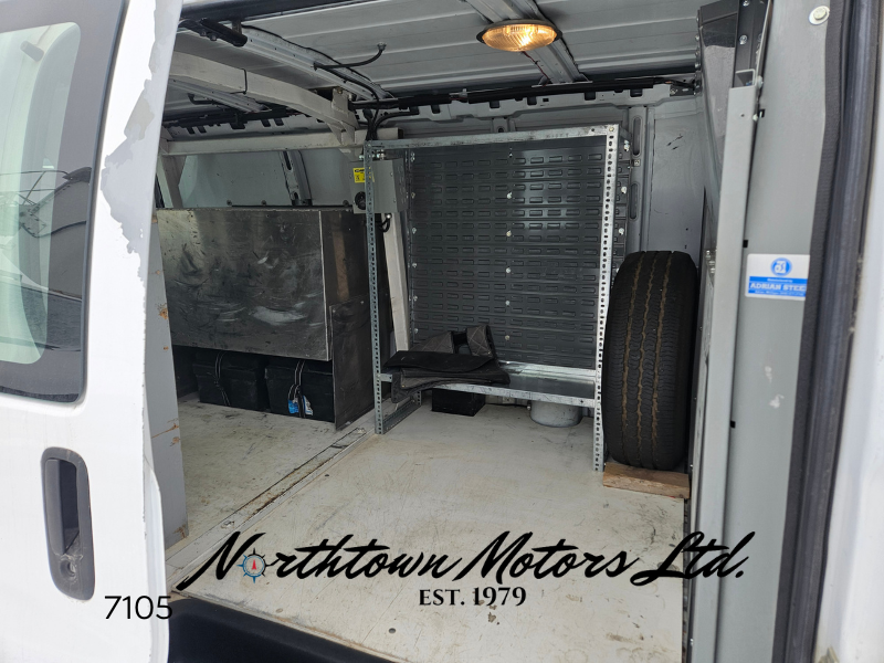 
								2006 Chevrolet Express 3500 Bucket Van full									