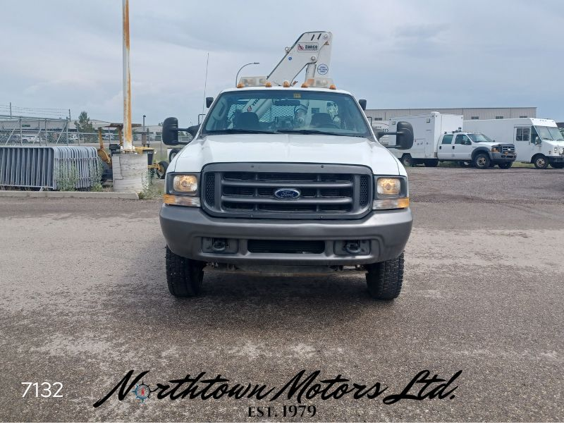 
								2004 Ford F550 Flat Deck full									