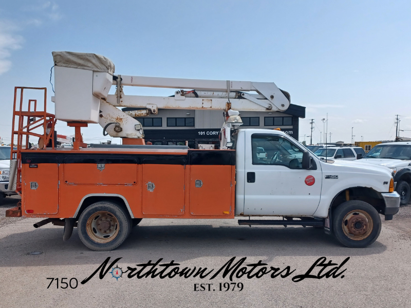 
								2000 Ford F450 Bucket Truck full									