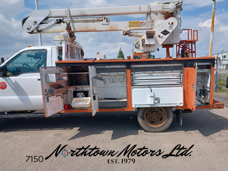 
								2000 Ford F450 Bucket Truck full									