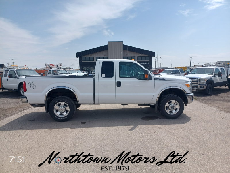 
								2015 Ford F350 Pick Up full									