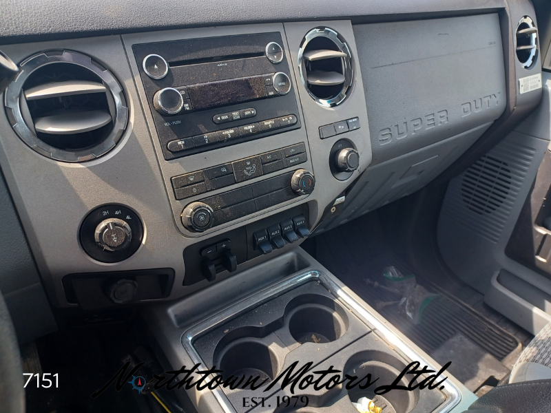 
								2015 Ford F350 Pick Up full									