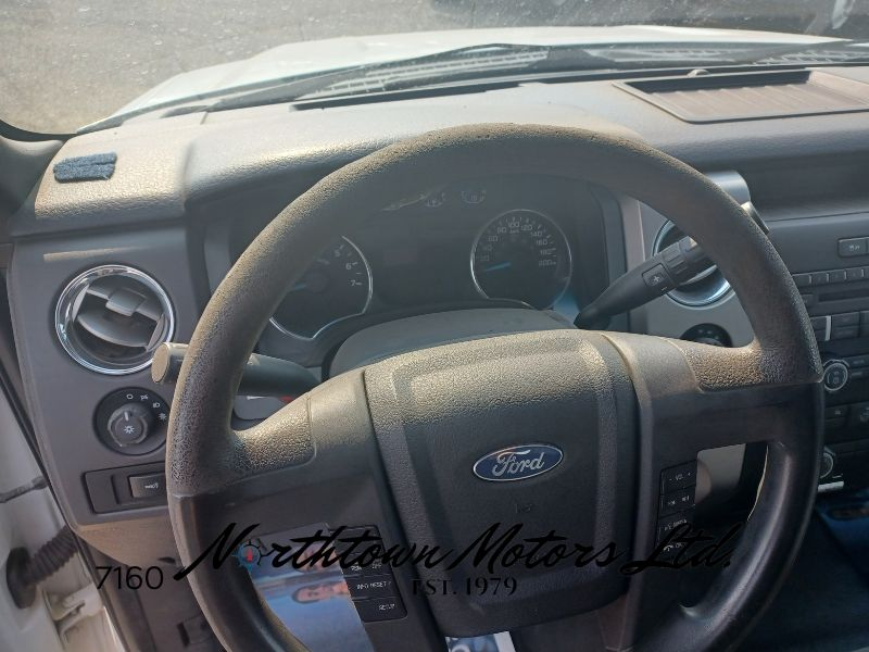 
								2013 Ford F150 Extended Cab Pick Up full									