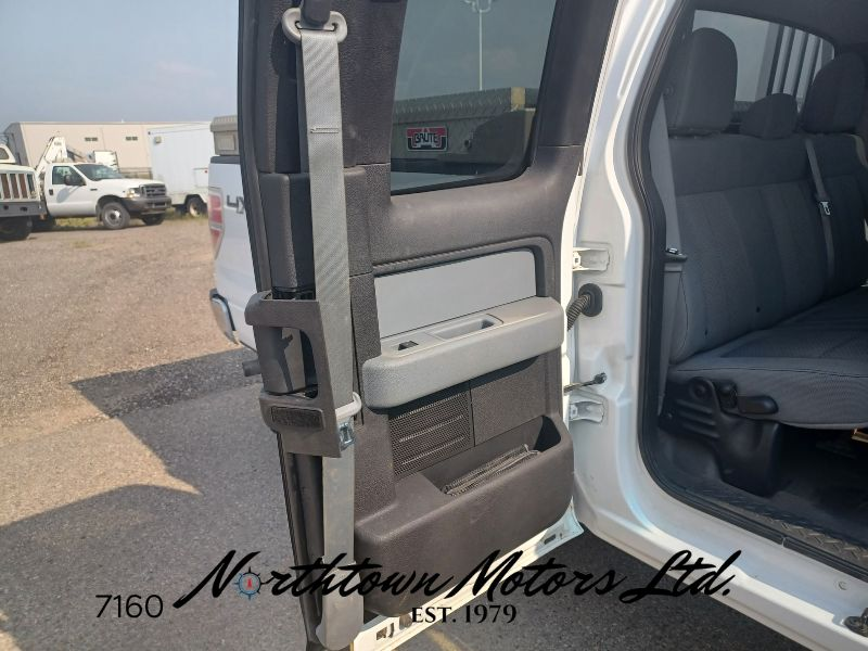 
								2013 Ford F150 Extended Cab Pick Up full									