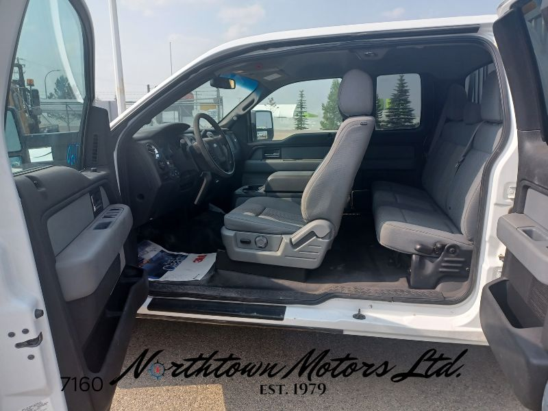 
								2013 Ford F150 Extended Cab Pick Up full									