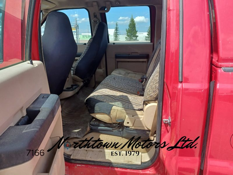 
								2008 Ford F350 Dually Pick Up full									