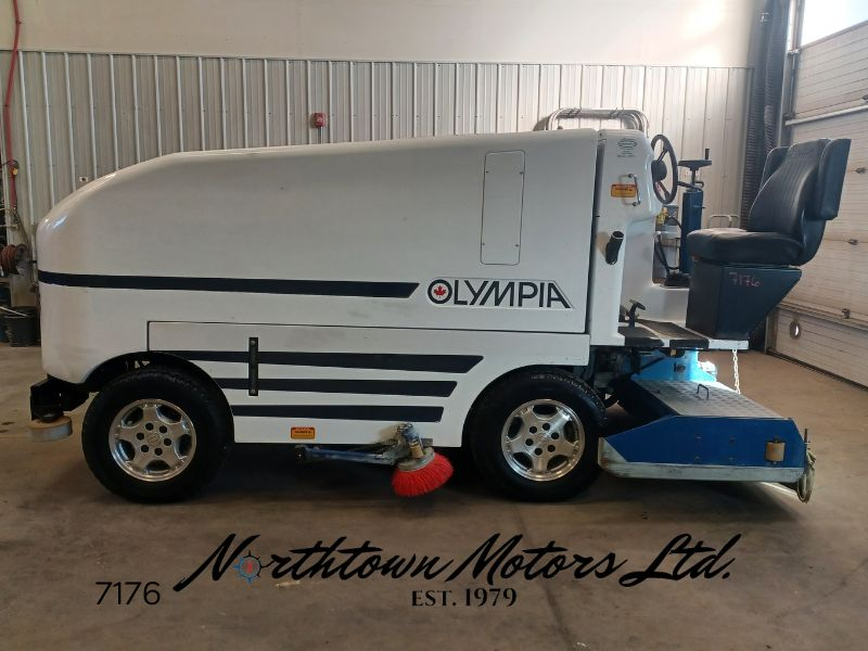 2002 Olympia Millenium Ice Resurfacer