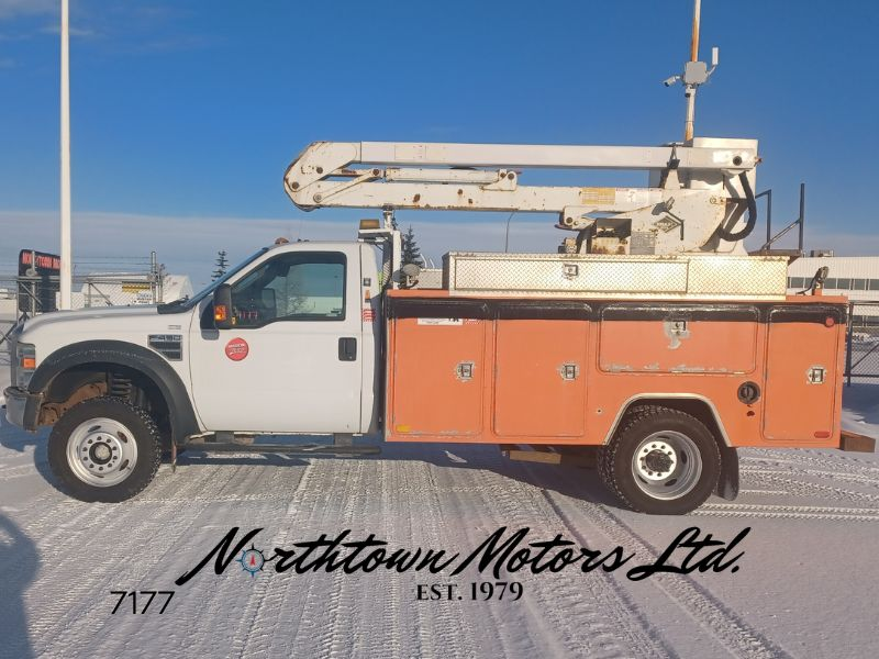2008 Ford F450 Service Body / Bucket Truck