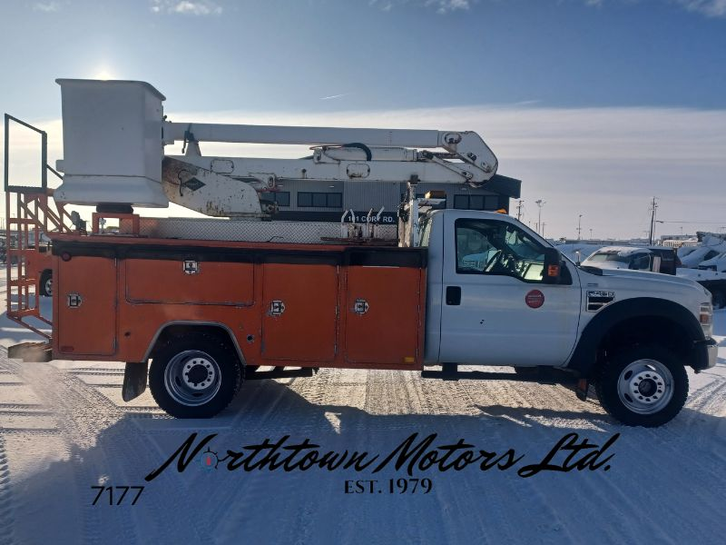 2008 Ford F450 Service Body / Bucket Truck