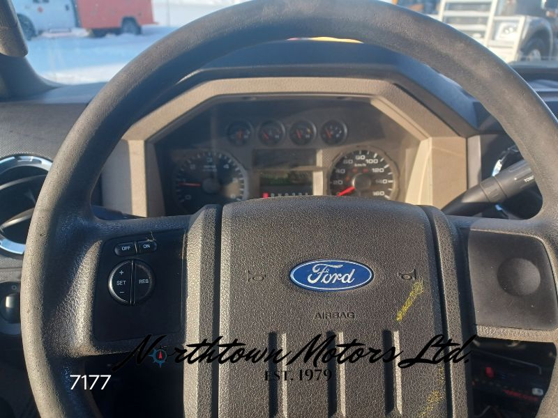 
								2008 Ford F450 Service Body / Bucket Truck full									