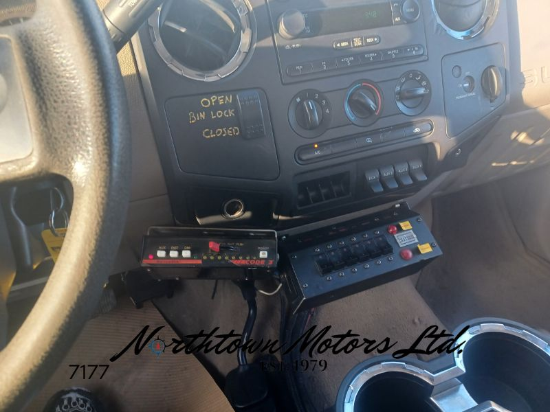 
								2008 Ford F450 Service Body / Bucket Truck full									