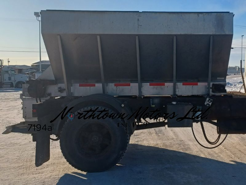 SaltDogg Salt / Sand Spreader