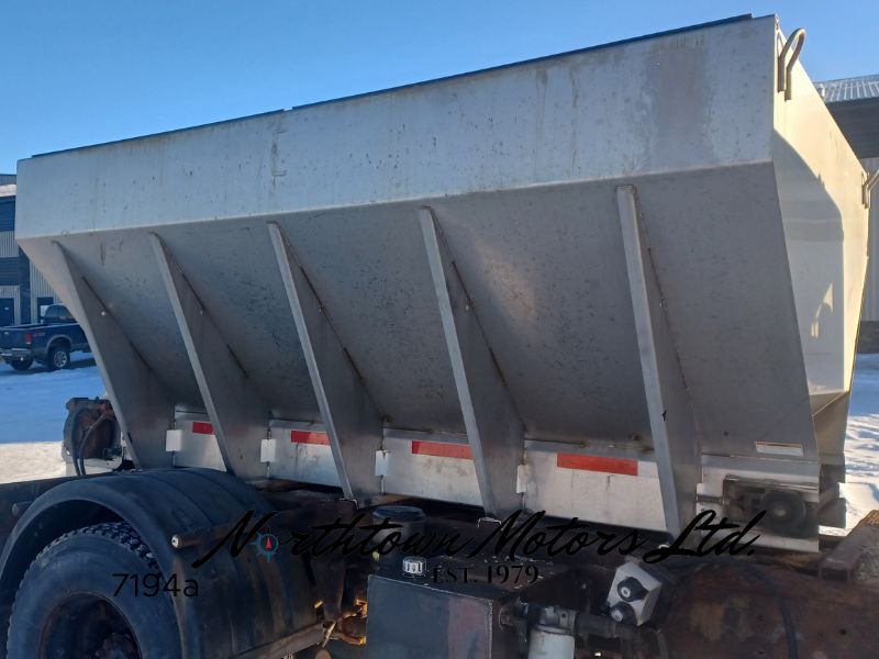 SaltDogg Salt / Sand Spreader