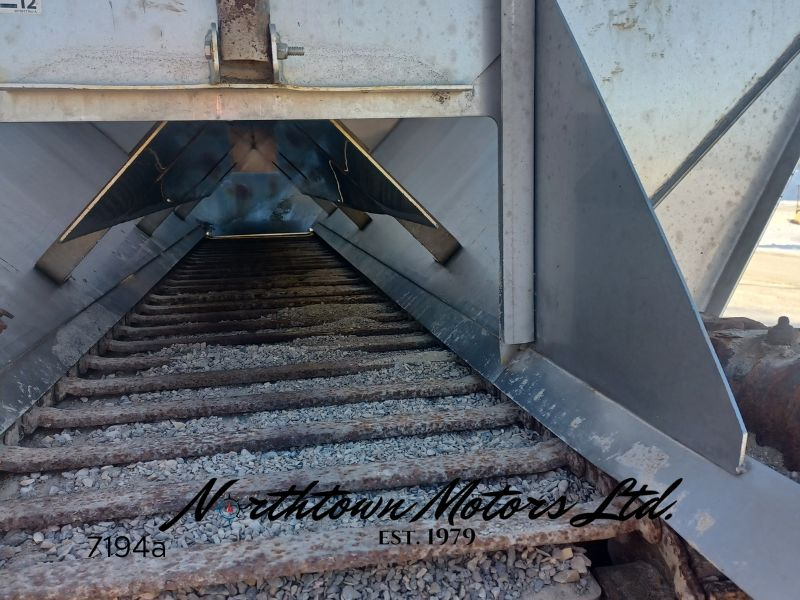 
								SaltDogg Salt / Sand Spreader full									