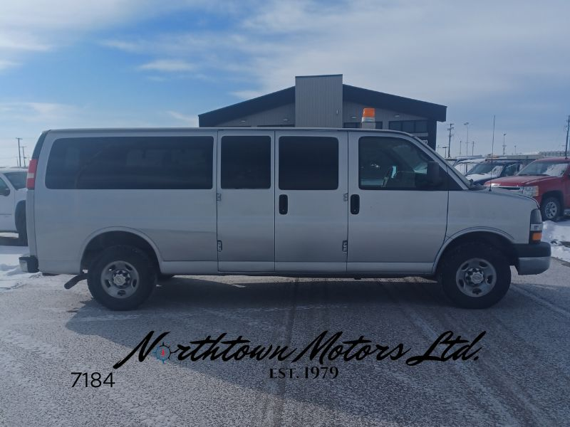 2012 Chev Express 3500 Van