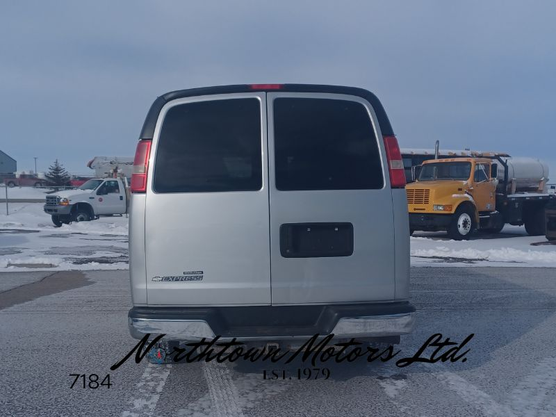 2012 Chev Express 3500 Van