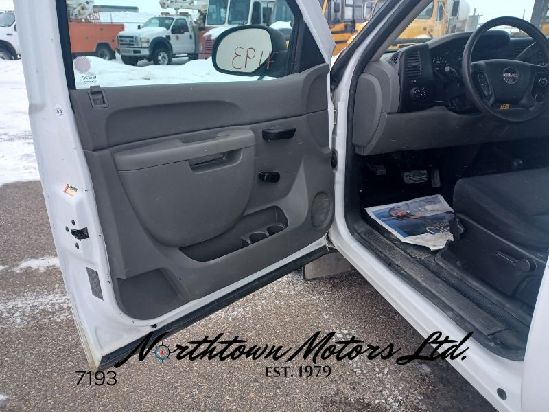 
								2012 GMC Sierra 1500 Pick Up full									