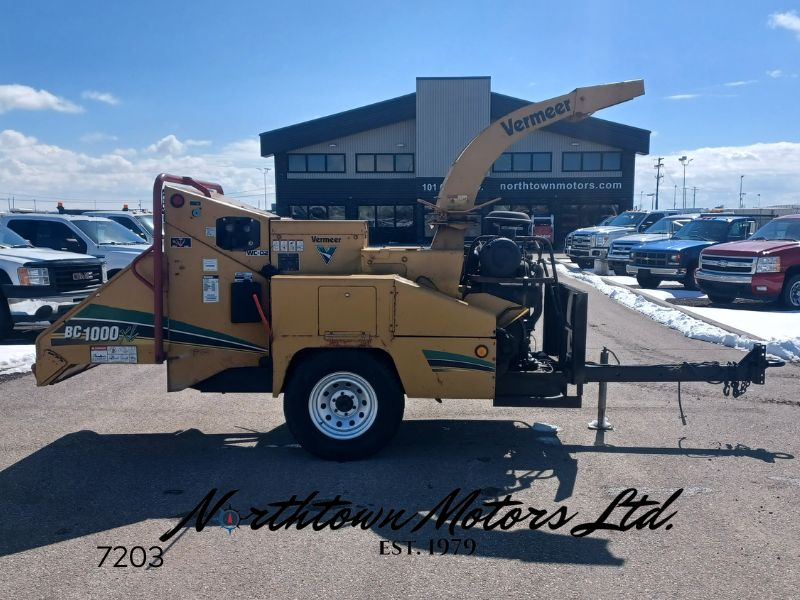 2009 Vermeer BC1000xl Towable Woodchipper