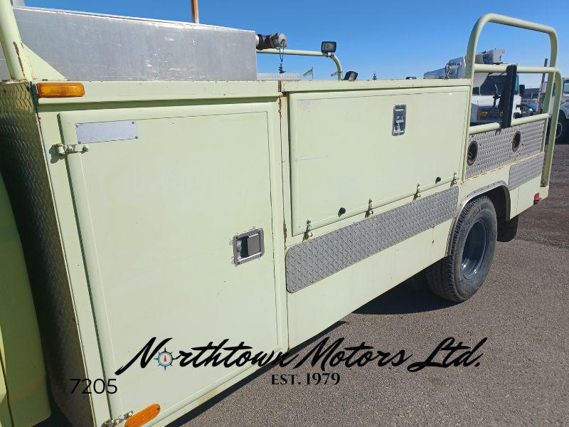 
								1993 Ford F450 Reg Cab 2wd Fire Truck full									