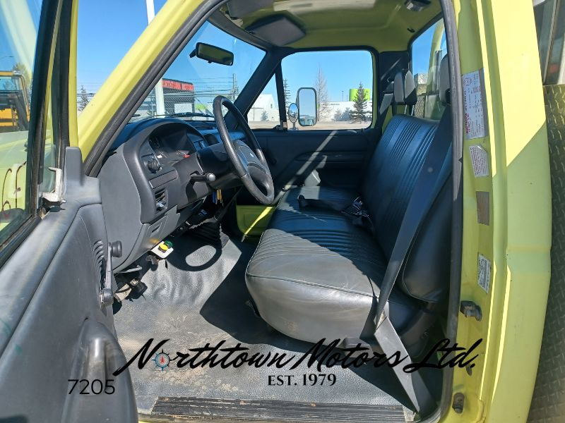 
								1993 Ford F450 Reg Cab 2wd Fire Truck full									