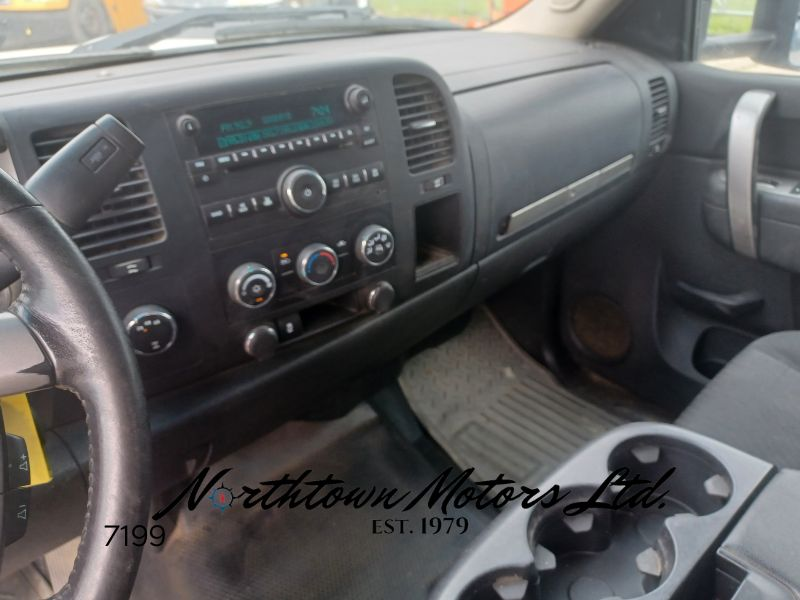 
								2012 Chevrolet 2500HD Flat Deck full									
